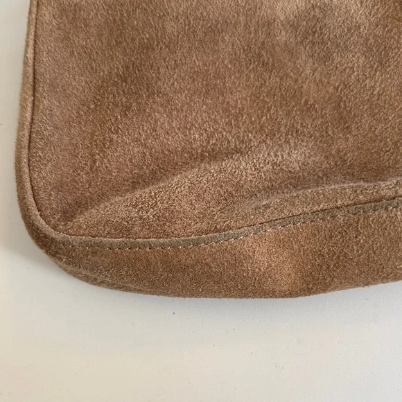 Brandy Melville Small Suede Tan Shoulder Bag - Picture 14 of 15